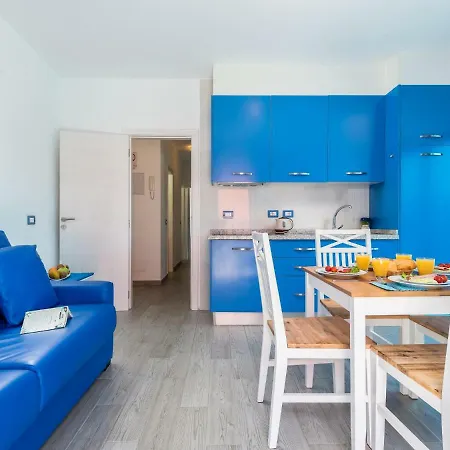 A.riva Apartament. Appartement